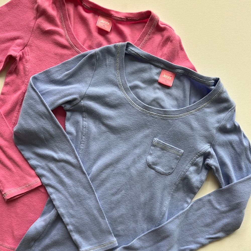 2 Jenni pajama tops